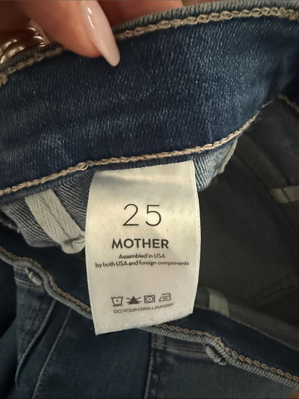 MOTHER Mid-Rise ankle Jean size 25 - Picture 2 of 4
